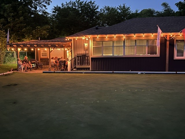 clubhouseatnight